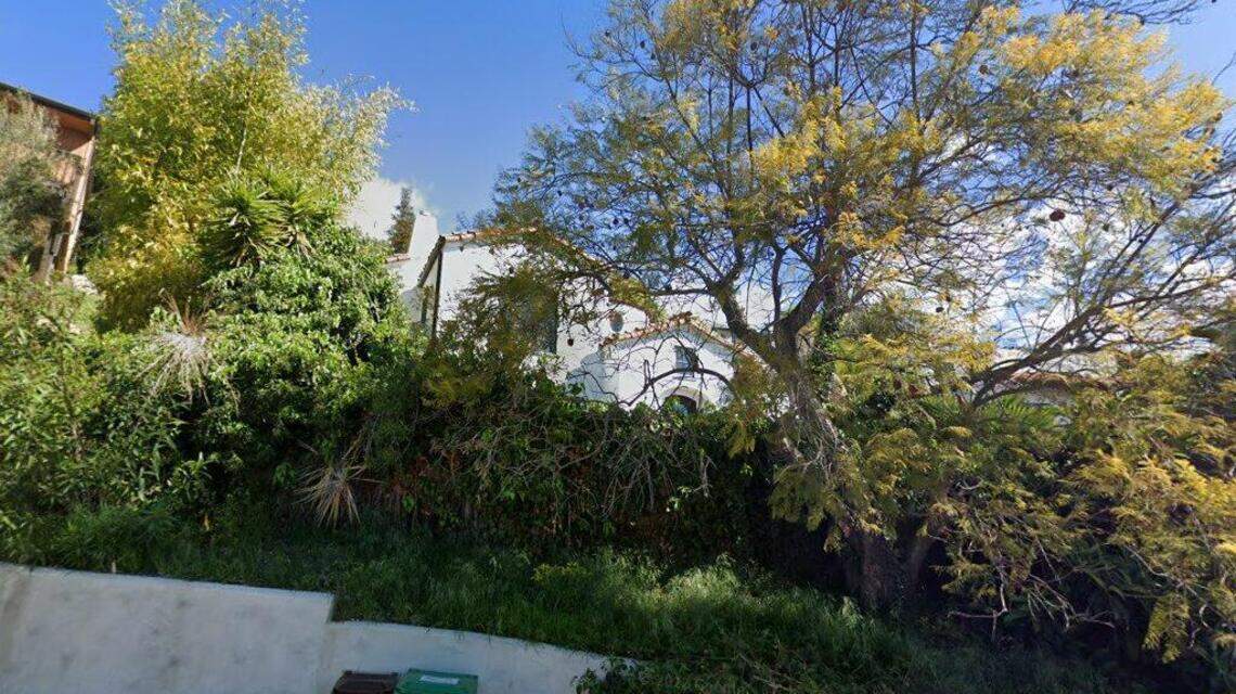 $3.3 million house with 5 bedrooms sells in Santa Barbara. See where it’s at.