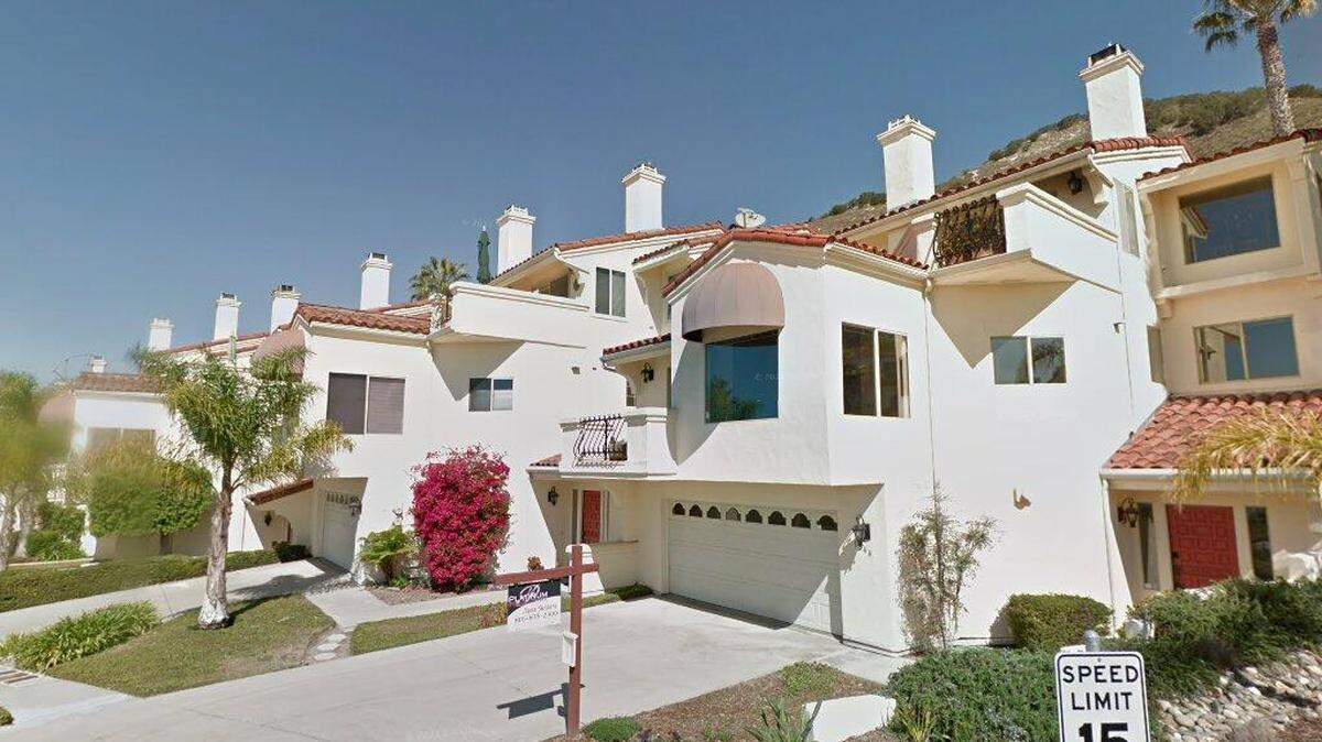 Apartment building on 1900 block of Costa del Sol