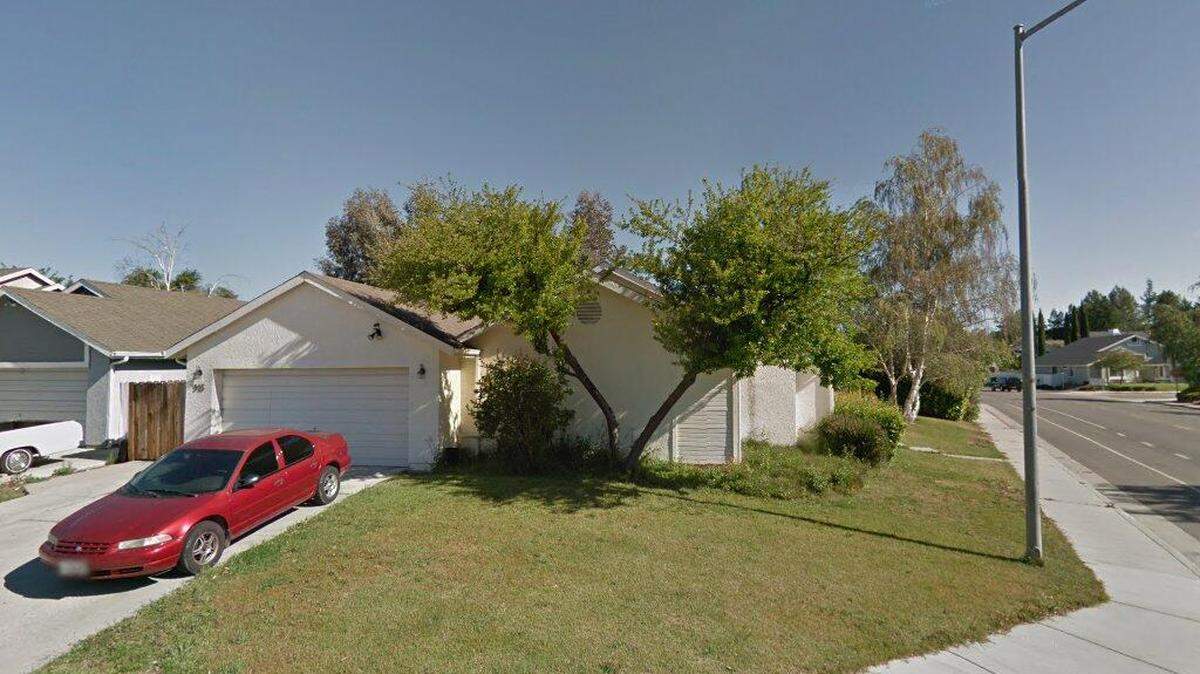 House on 900 block of Moran Court