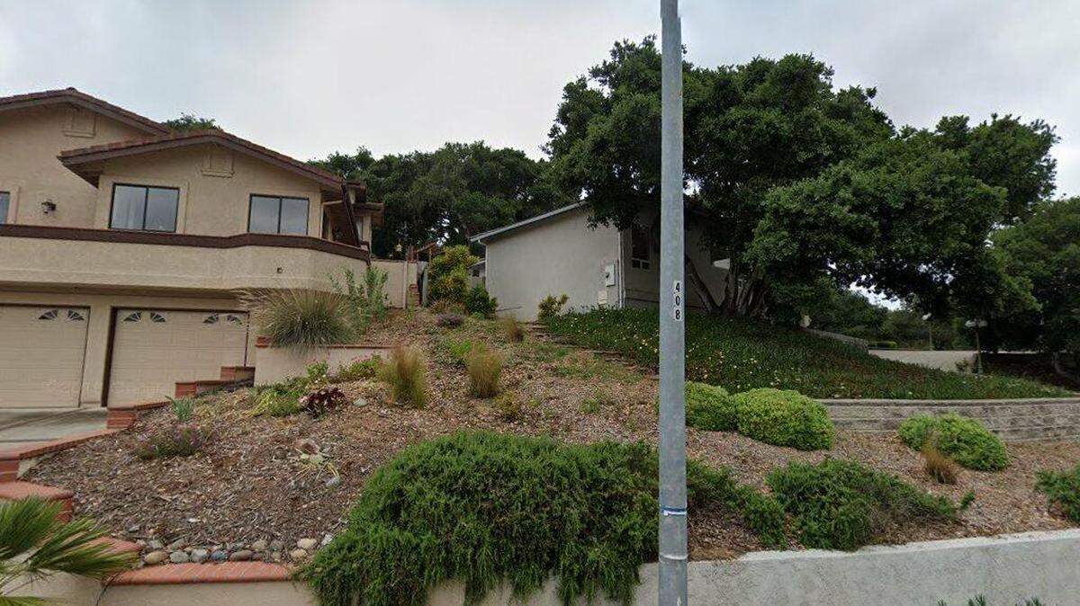 House on 900 block of Margarita Avenue