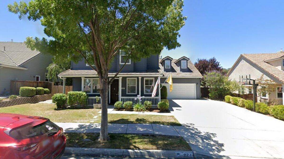 House on 200 block of Silver Oak Drive