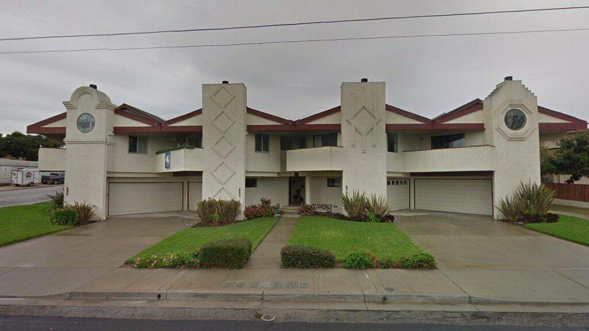 Apartment building on 600 block of Napa Avenue