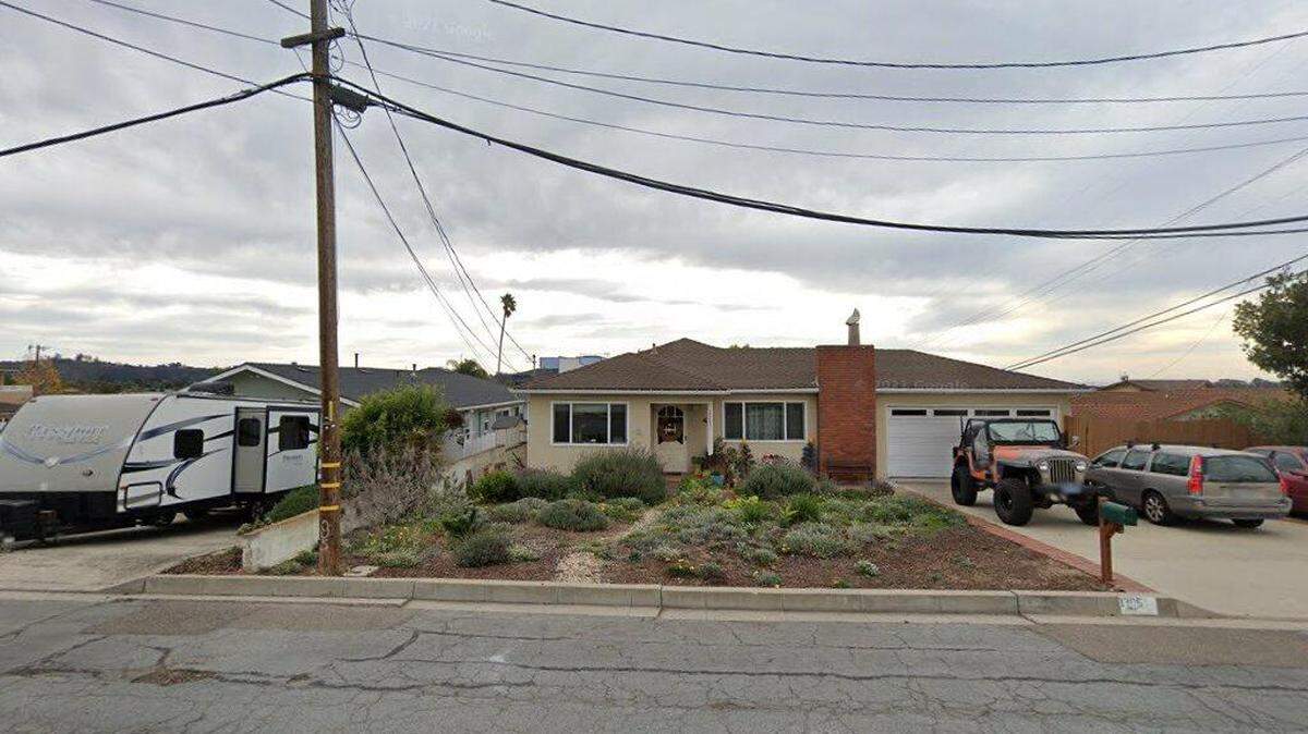 House on 1300 block of Brighton Avenue
