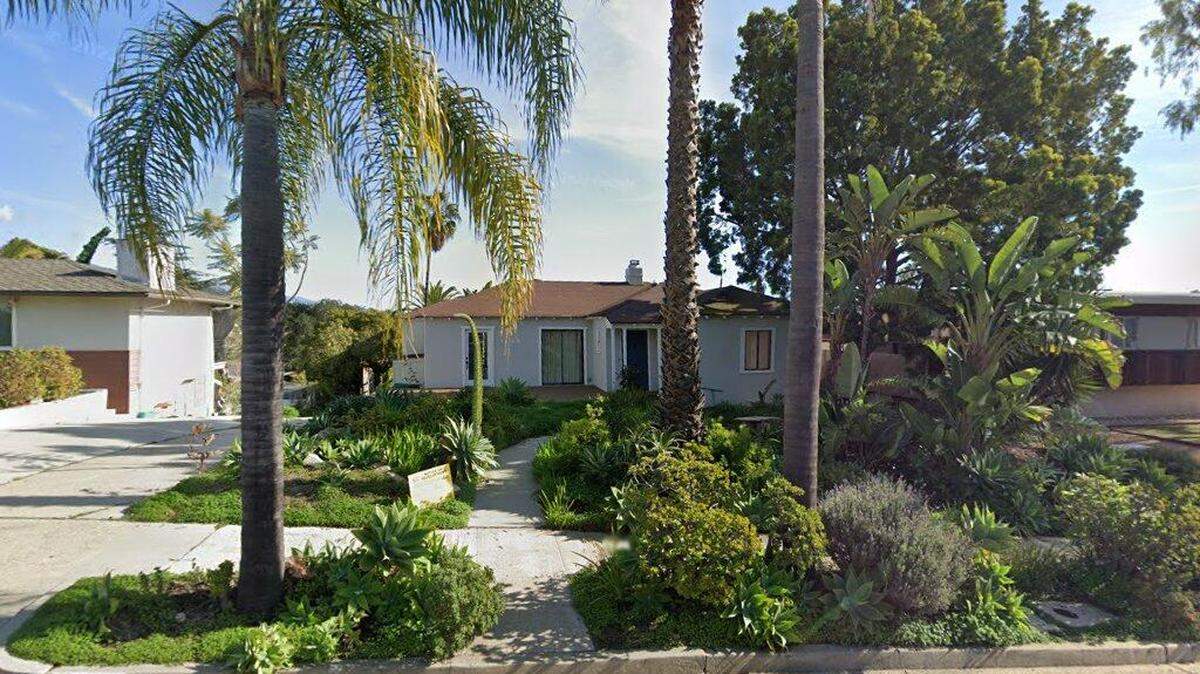 House on 2700 block of Cuesta Road