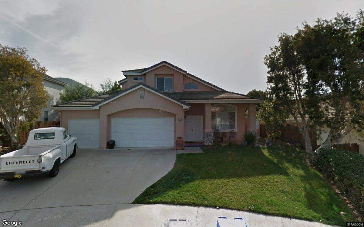 House on 1200 block of Alder Court