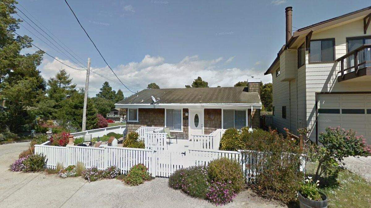 House on 1500 block of Richard Avenue