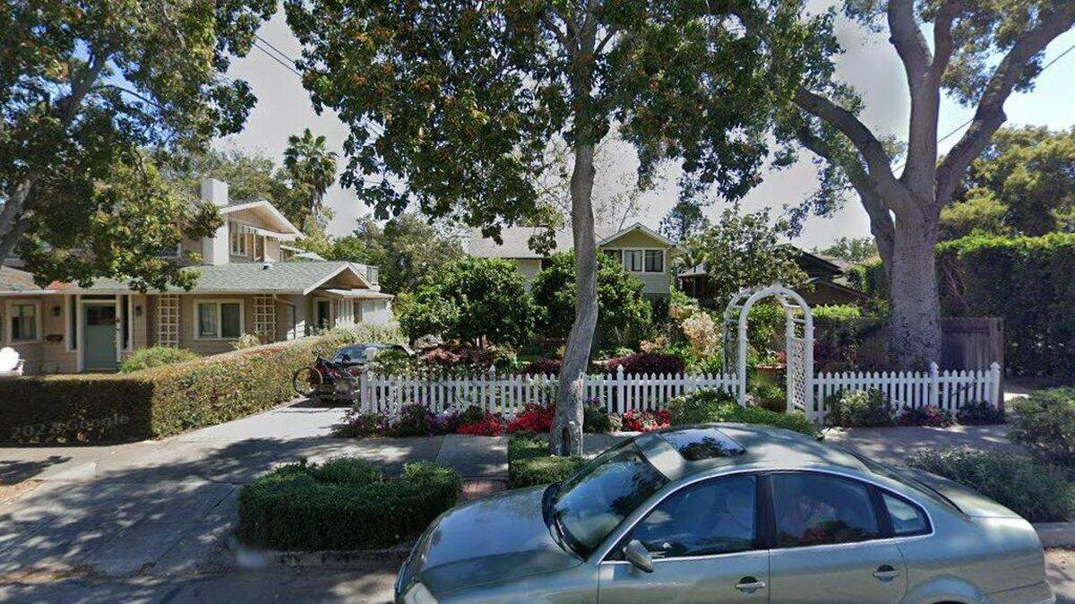 House on 300 block of East Islay Street