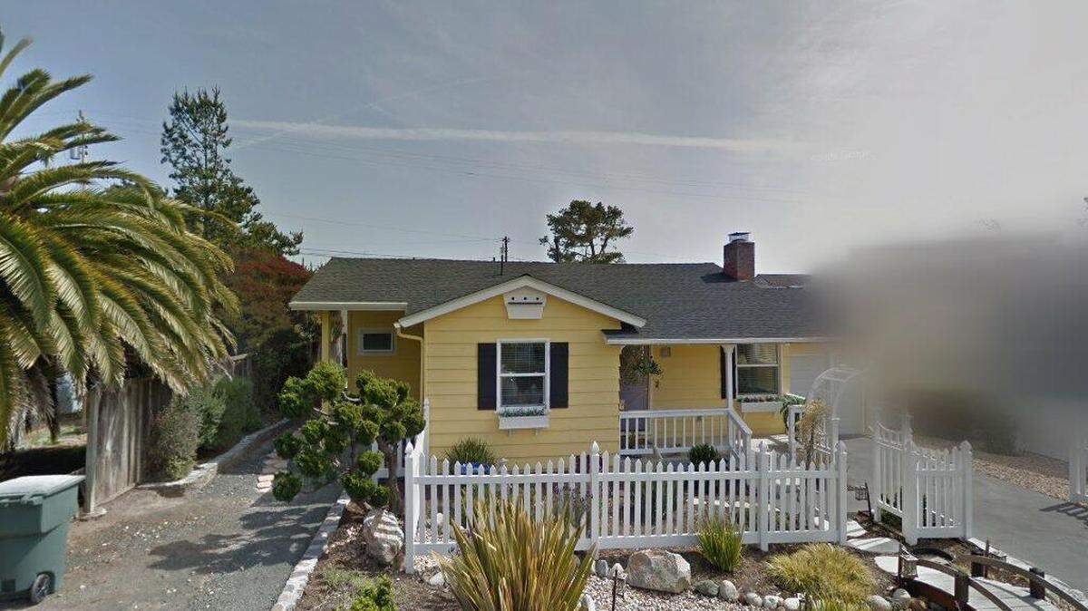 House on 2700 block of Emerson Road