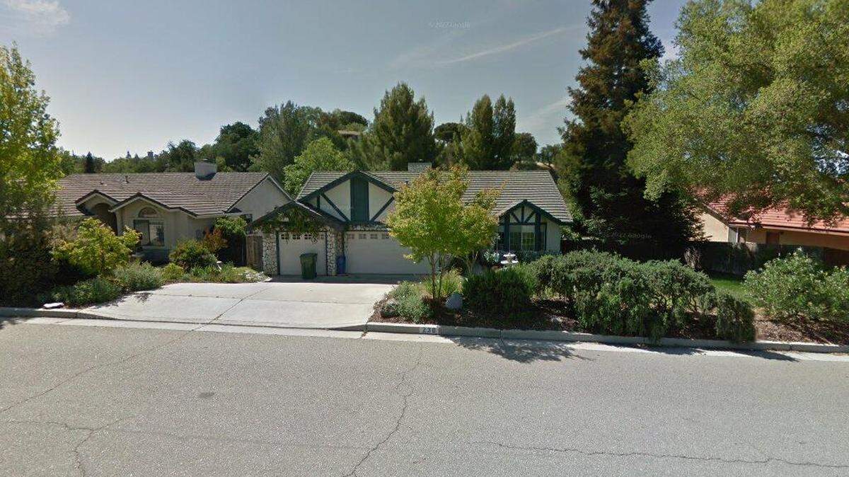 House on 200 block of Via Promesa
