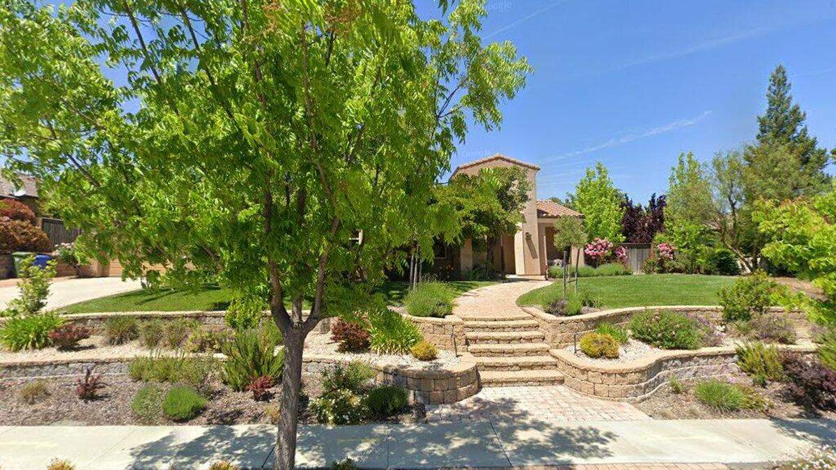 House on 1500 block of Granache Way