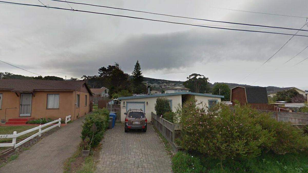 House on 400 block of Manzanita Drive