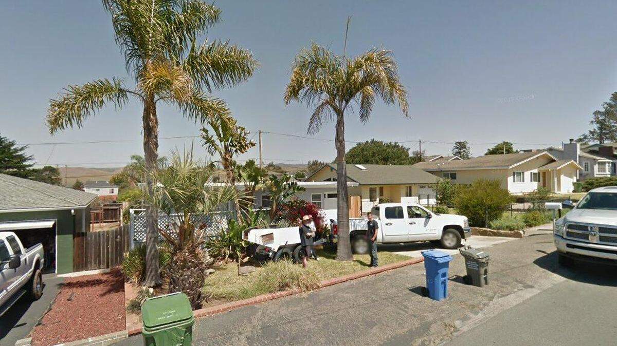 House on 200 block of Surf Street