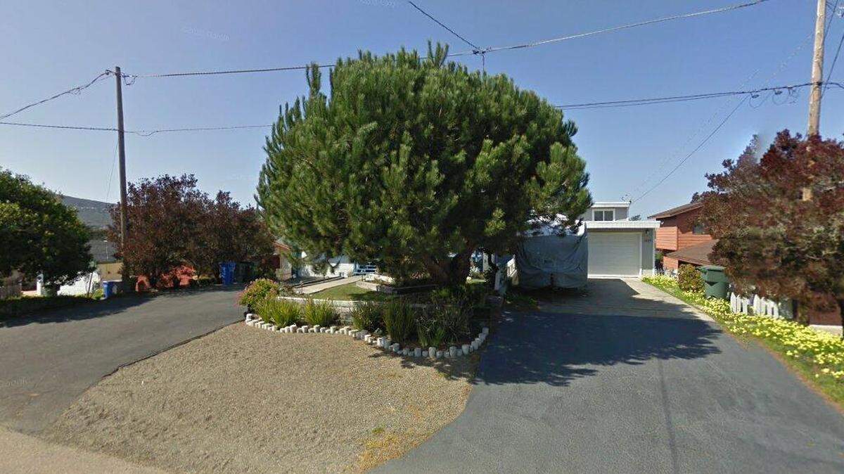 House on 1600 block of 12th Street