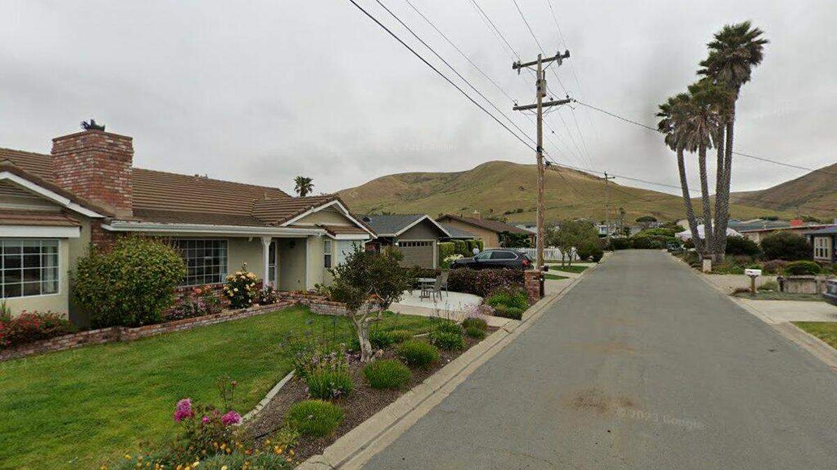 House on 100 block of Kodiak Street