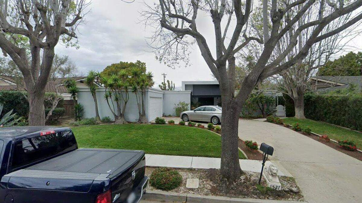 House on 1500 block of Crestline Drive