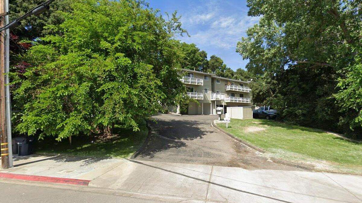 House on 8900 block of Pino Solo Avenue