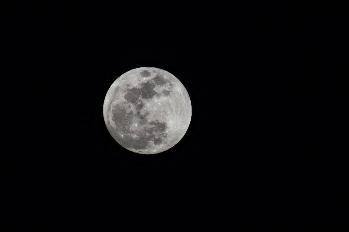 The super blue moon as seen from Atascadero on Tuesday evening.