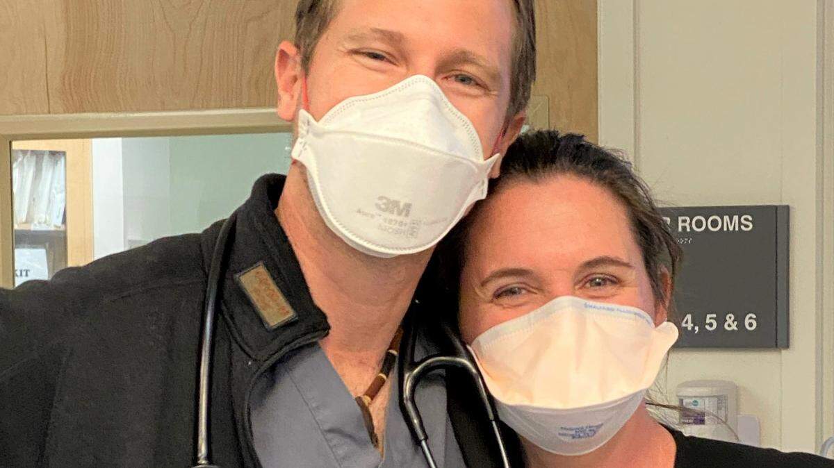 Brad and Oma Knox are emergency room doctors at Sierra Vista and Twin Cities hospitals.