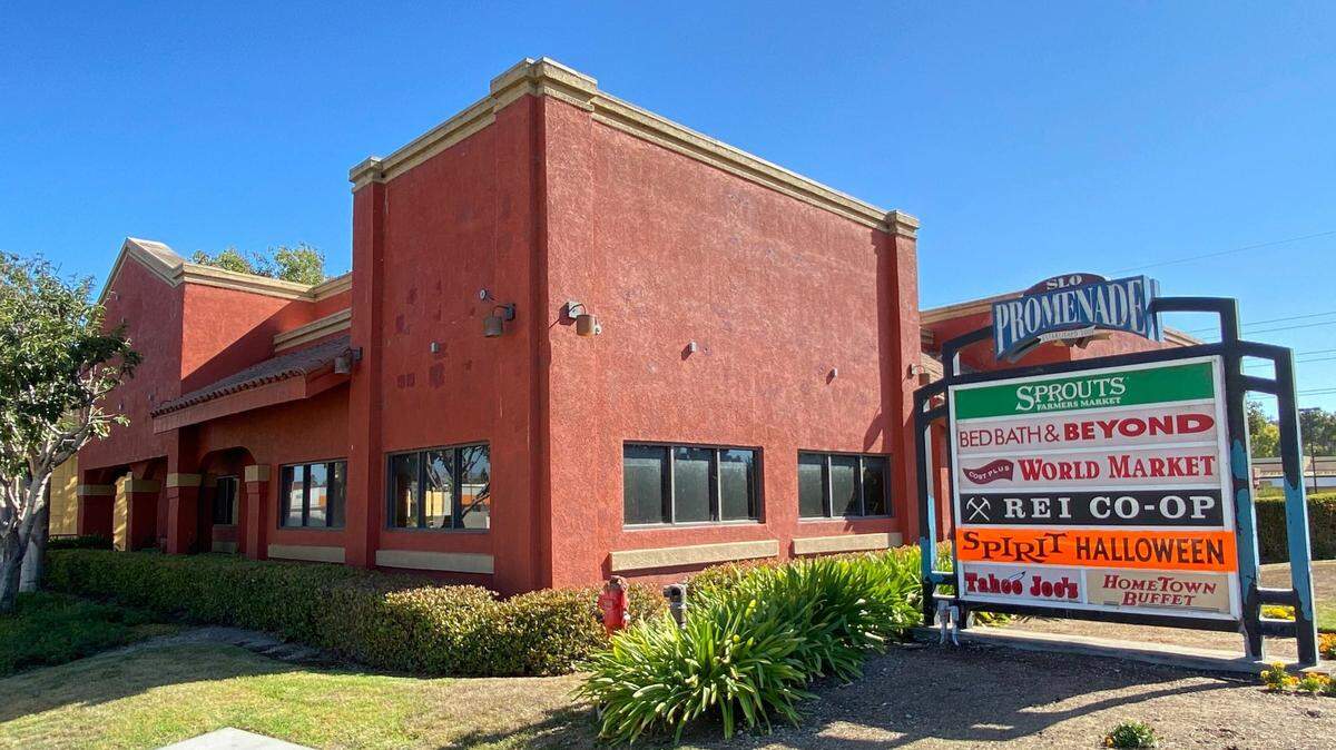 A new Mattress Firm store is coming into the former Applebee’s location at the SLO Promenade. Applebee’s closed in 2017.