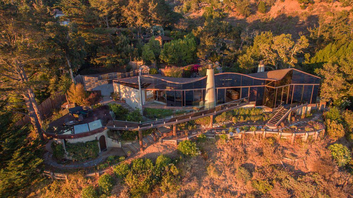 Terra Mar, located at 48720 Highway 1 in Big Sur, is on the market for $7.5 million.