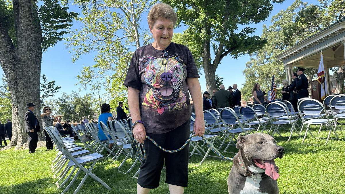 Dogs have technically been banned from Paso Robles city parks since 1984. The city is working to repeal that unenforced ordinance.