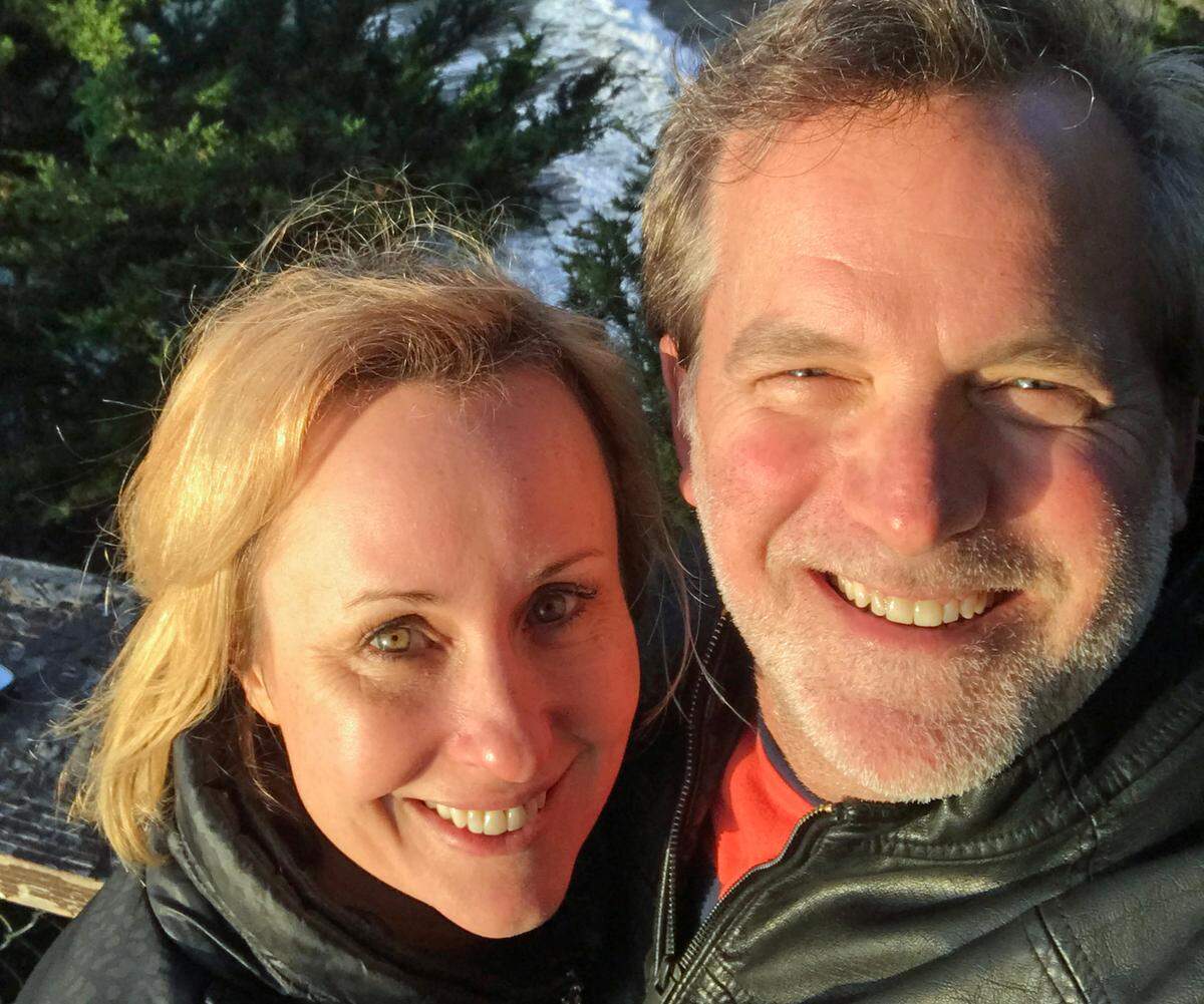 Jenny Hayes and Sean Tanner celebrate their togetherness in a Big Sur location near where they’ll wed in summer 2022.