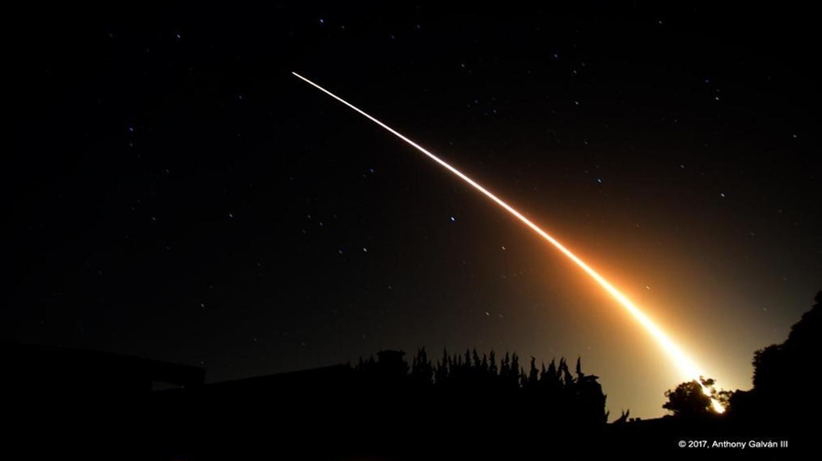 An Atlas V rocket lights up the night sky Saturday, Sept. 23, 2017, in a view from Goleta. The rocket was launched from Vandenberg Air Force Base just before 11 p.m. on a top-secret mission for the nation’s spy satellite agency.