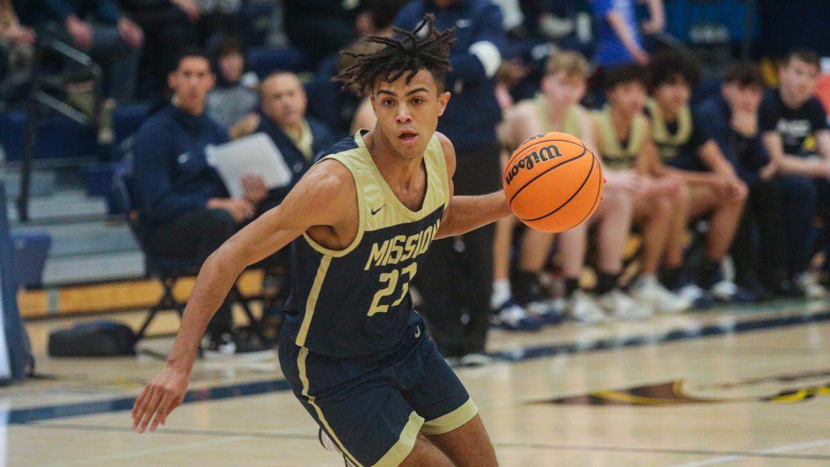 Jamar Howard drives to basket. Mission Prep beat Arroyo Grande 64-28 in a boy’s basketball game on Feb. 10, 2023.