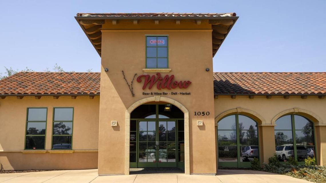 The Nipomo Community Services District is threatening to shut off water service to Willow Market if the business doesn’t address an ongoing odor issue in the surrounding neighborhood.