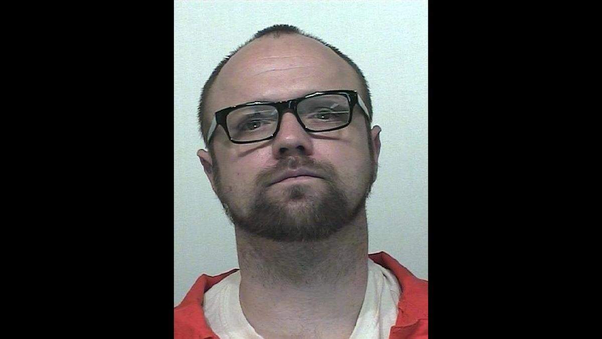 The San Luis Obispo Police Department arrested 40-year-old Ronald James Hart of Elma, Washington, after he was identified as a fugitive from Washington state.