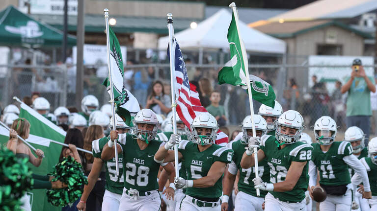 Monache beats Templeton 20-17. See the photos