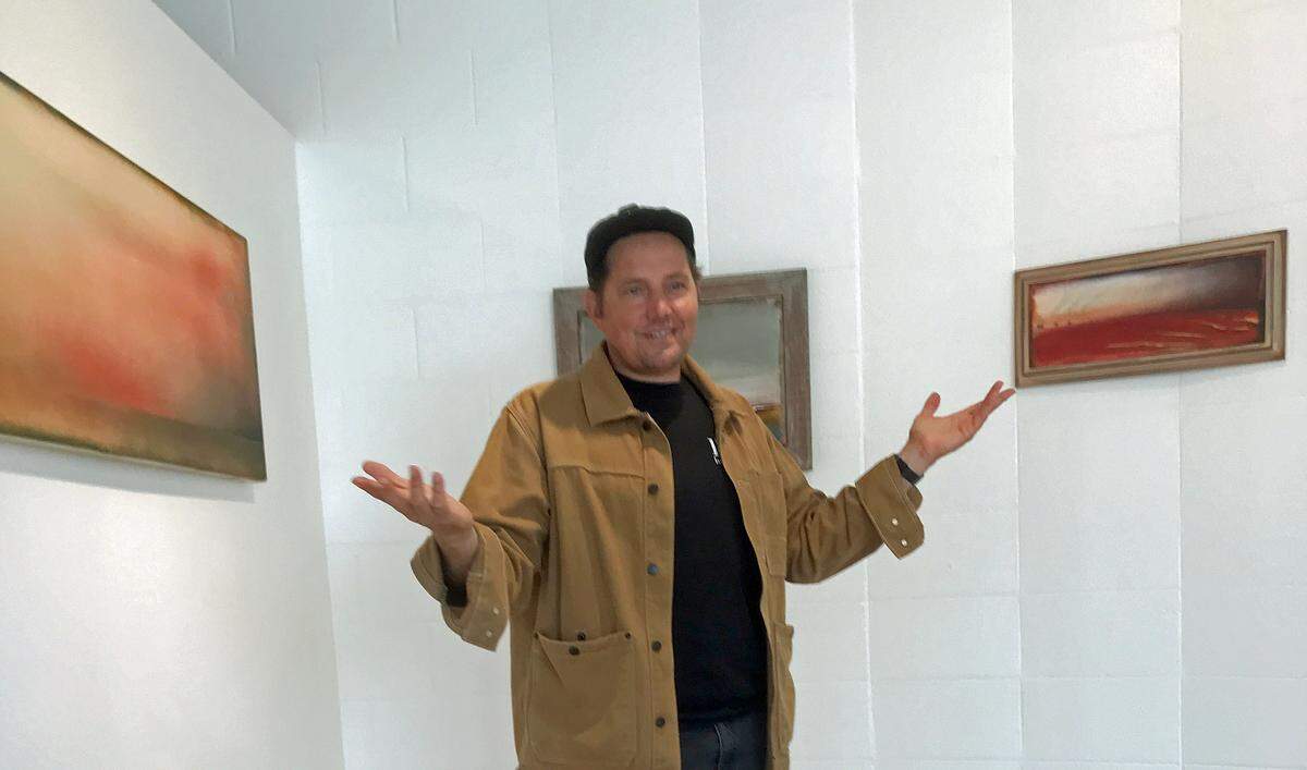 Charlie Smith, owner of Cambria’s new Cruise Control Gallery, decorated the large space minimally so there’d be very little to compete with the artwork.