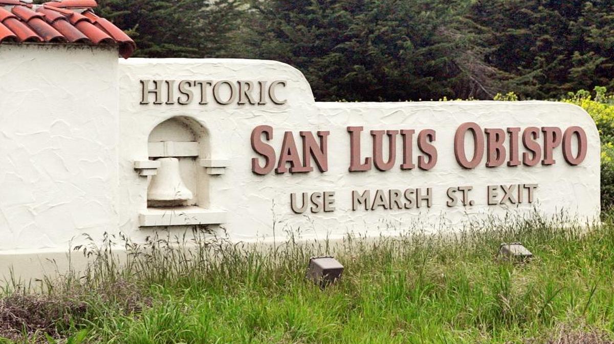 San Luis Obispo gateway sign.