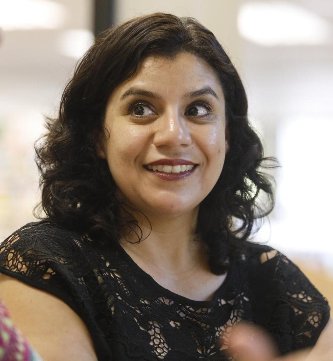 Librarian Aracelli Astorga teaches the citizenship class at the San Luis Obispo City-County Library.
