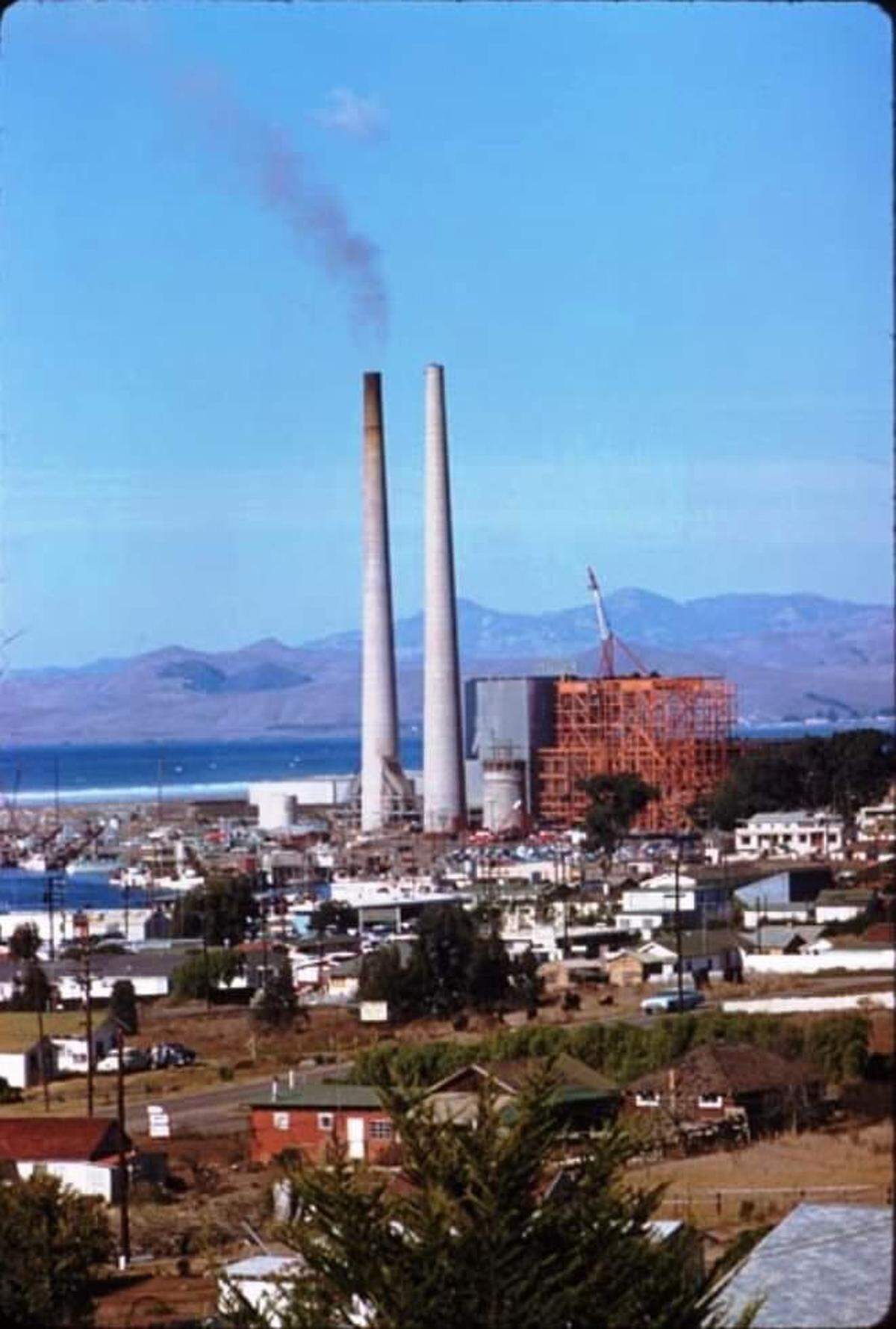 Construction continues on the Morro Bay Power Plan, circa 1961-62.
