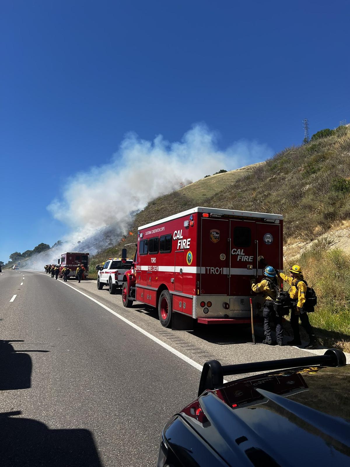 A fire on the Cuesta Grade slowed northbound Highway 101 traffic on July 3, 2024, with stand-still traffic jams reported south of Old Stage Coach Road.