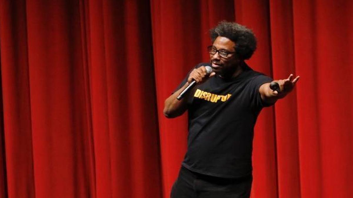 Comedian W. Kamau Bell performs Tuesday night at the Performing Arts Center as an alternative to Milo Yiannopoulos’ talk at Cal Poly.