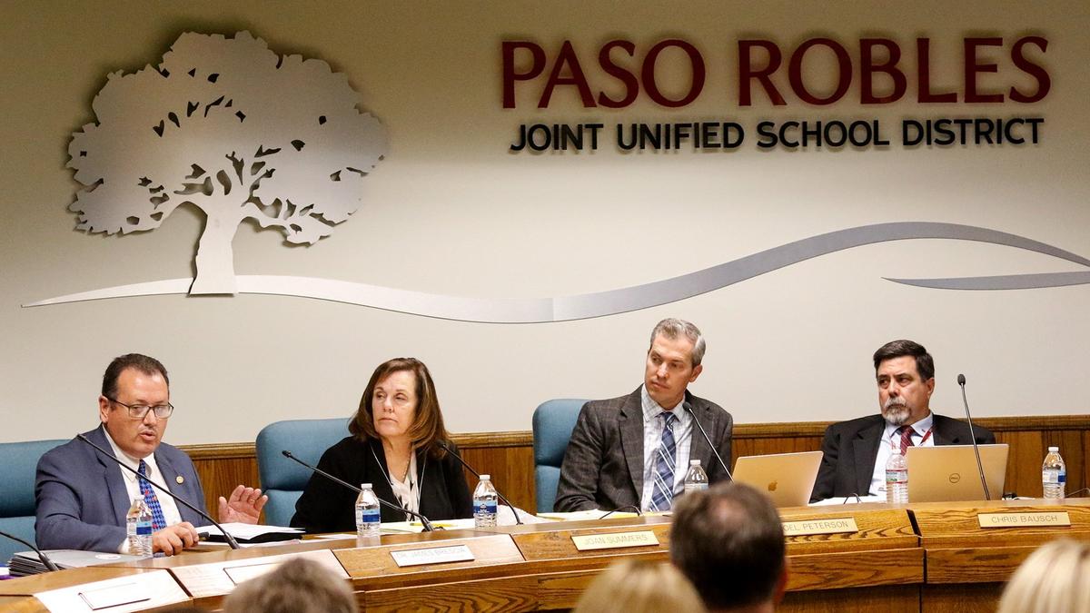 San Luis Obispo County Superintendent of Schools Jim Brescia, left, presided over the first Paso Robles Joint Unified School District meeting Tuesday after Superintendent Chris Williams resigned in December 2018. Paso Robles board members, from left, Joan Summers, Joel Peterson and Chris Bausch listen as Brescia models how disagreements at meetings can be managed.