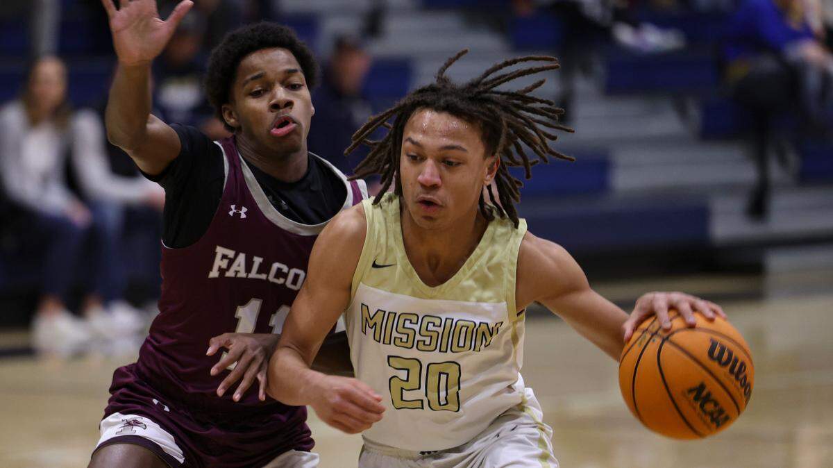 Jayden Nozil lead scoring for the Royals with 23 points. Mission Prep won 62-51 over Independence basketball playoff Feb. 15, 2024.