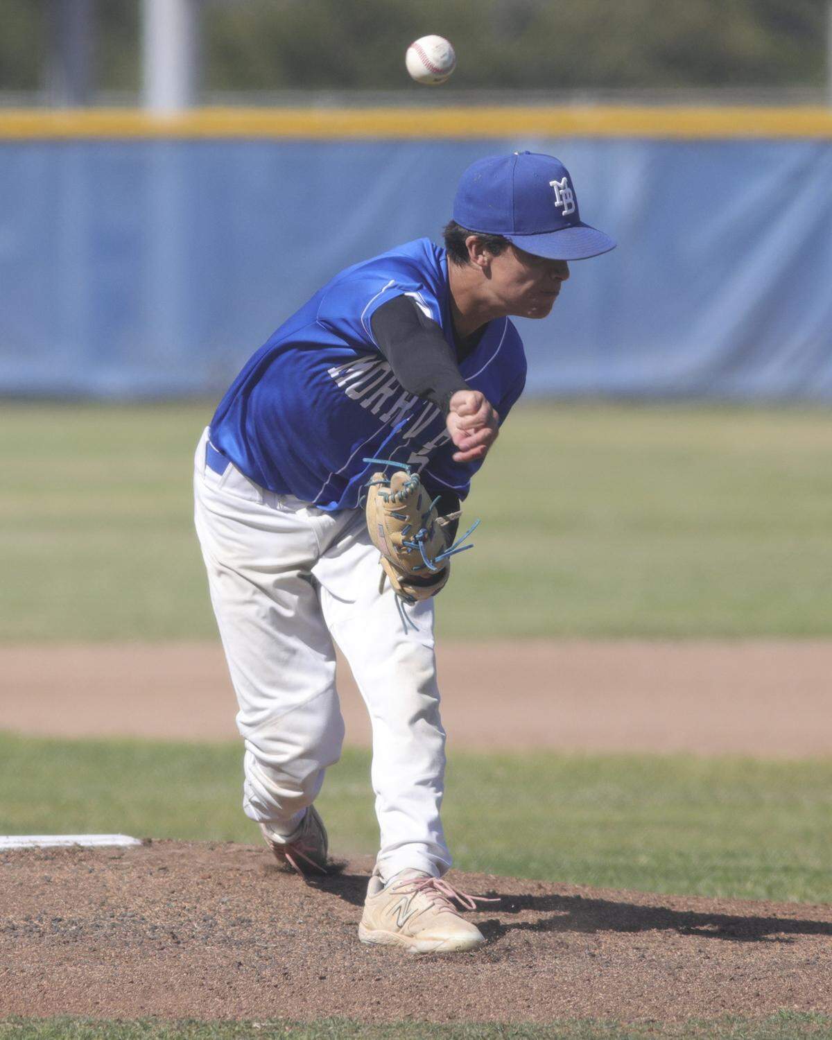 Eli Brown started and threw 5 shut out innings. Morro Bay beat Hoover 7-0 on May 24, 2025. They advance to the Division 3 CIF Central Section Final against Fowler.