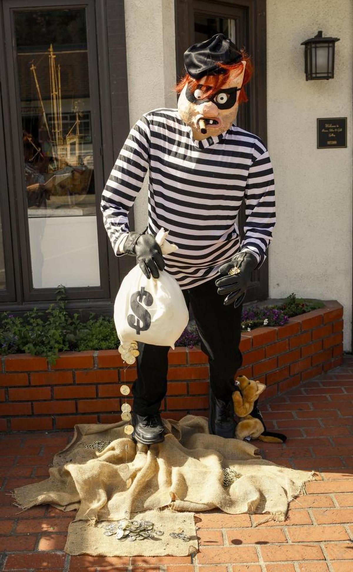 A new batch of Scarecrows have cropped up for the annual Cambria Scarecrow Festival.