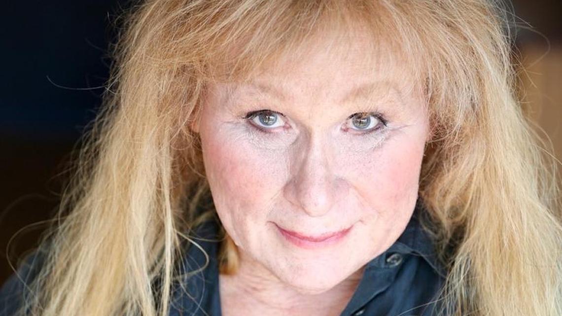 Beth Marshall stars in “The Last Flapper” at the Pewter Plough