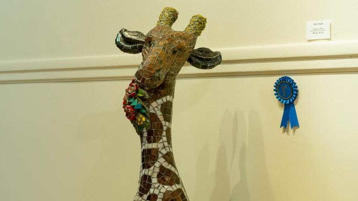 Prefix 927 Art Show winner claims top prize by a neck