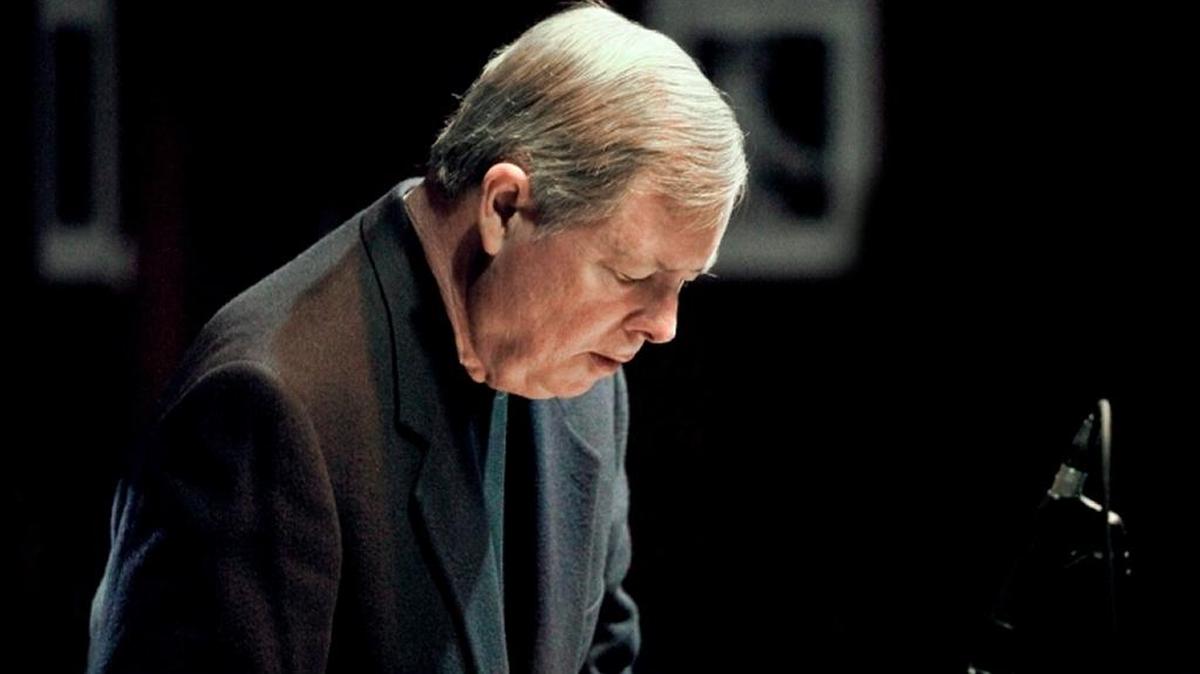 Vibraphonist Charlie Shoemake will perform in concert Sunday, Oct. 23, at 405 Cambridge St.
