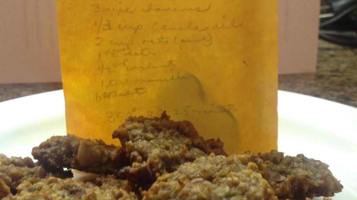 Cookies and notes to self on Nancy Allen’s kitchen counter.