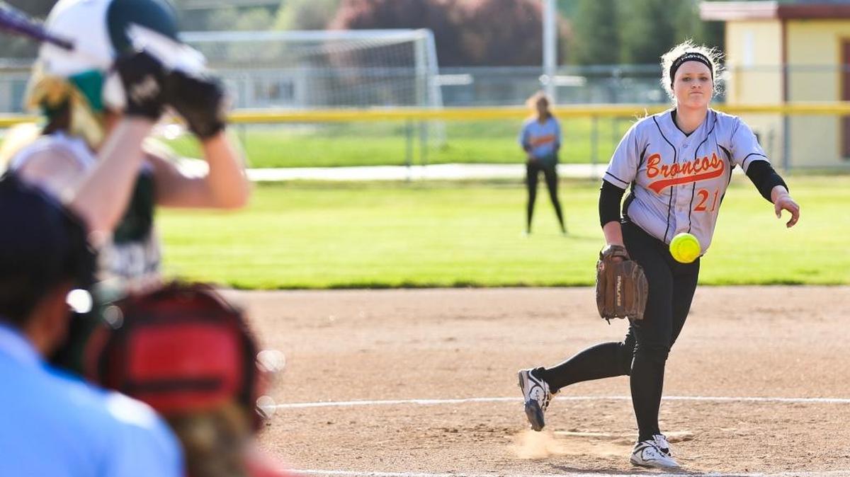 Senior pitcher Ellie Magnuson struck out seven and gave up one hit in Coast Union’s 5-2 rain-shortened win over Mission Prep on Friday, March 4. Here she pitches against Templeton on March 1.