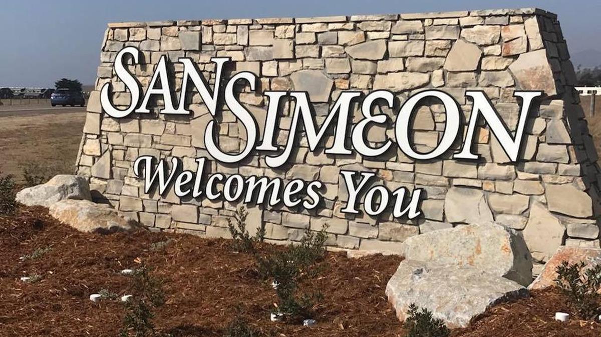 The new San Simeon gateway monument welcomes motorists arriving from the south on Highway 1.