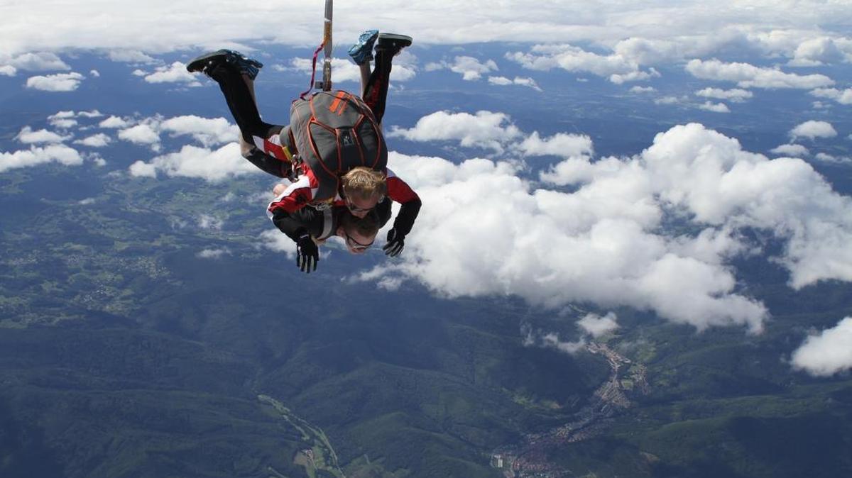 A skydivedr parachutes over Alsace in 2011. This is one of the things columnist Kathe Tanner will not be doing in 2018.