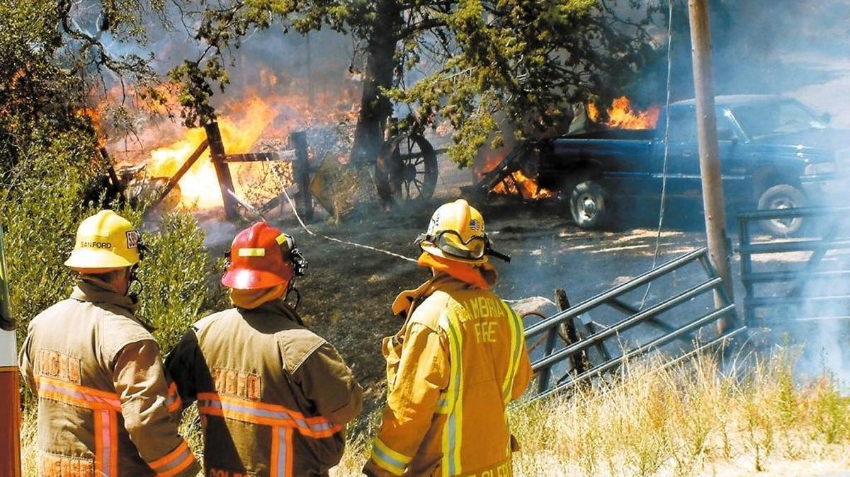 Being a reporter can be traumatic. Journalist Kathe Tanner reported on this July 2003 fire, which killed a close friend, Cambria rancher Bill Warren.