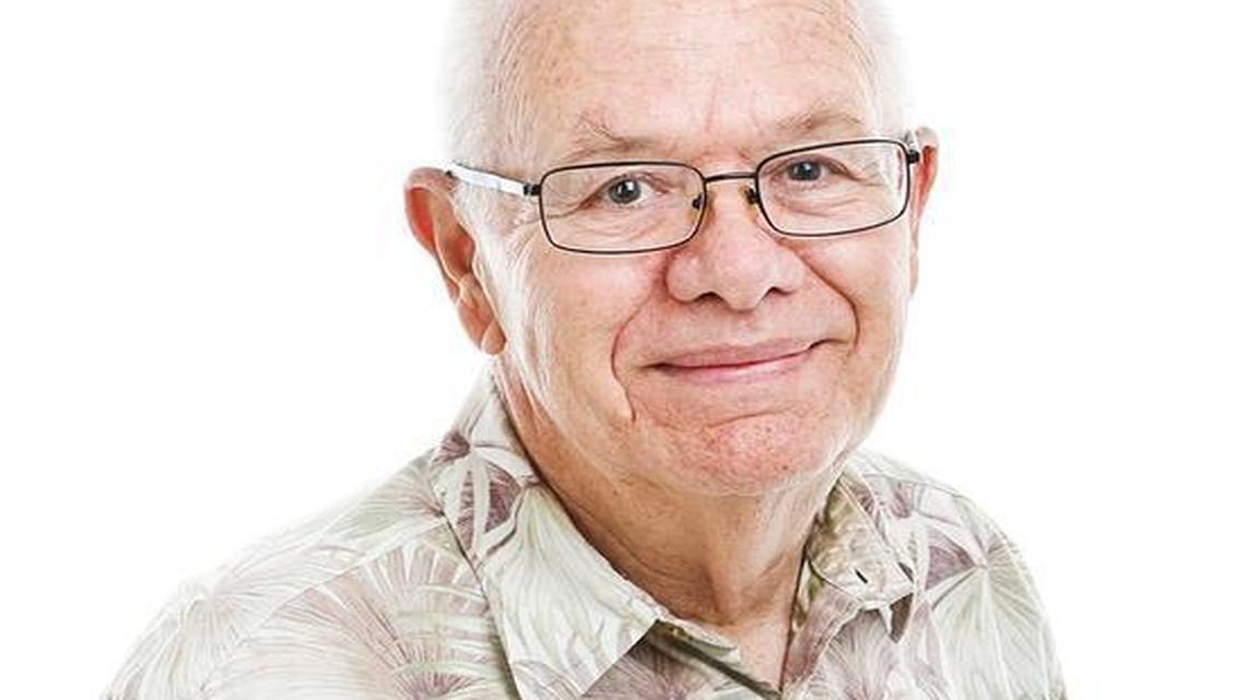 Longtime journalist still has a love affair with the typewriter